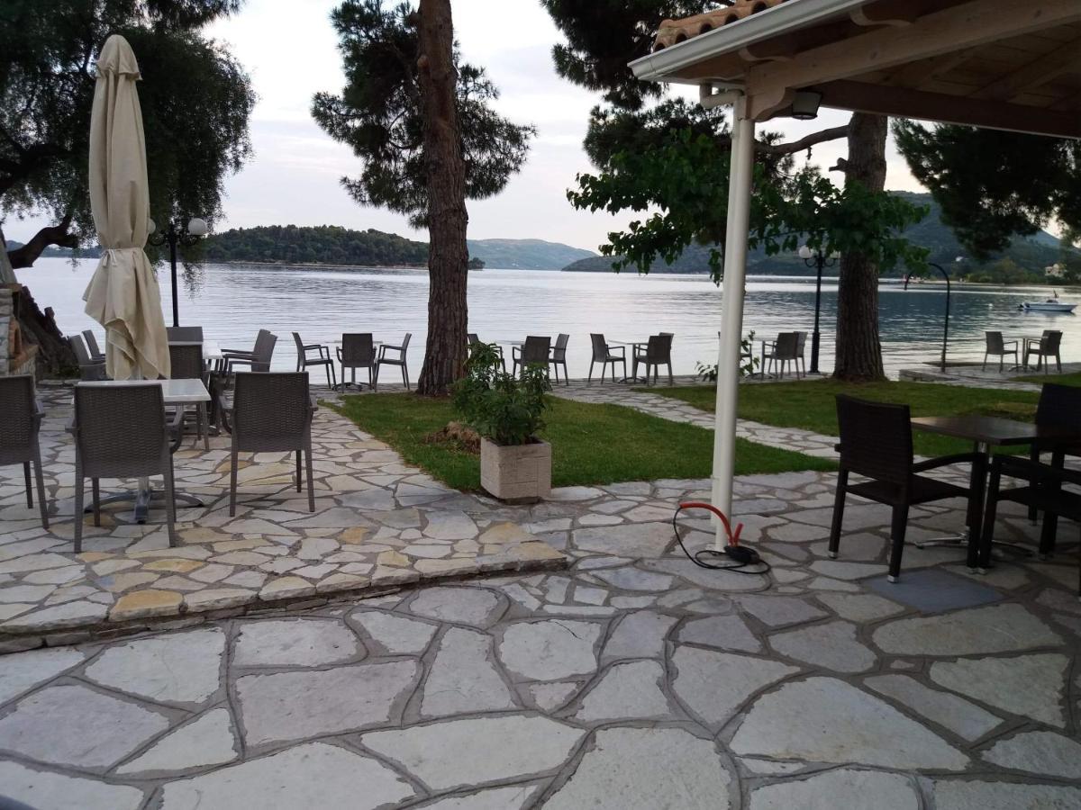 Hotel Marina Pansion à Nydri  Extérieur photo