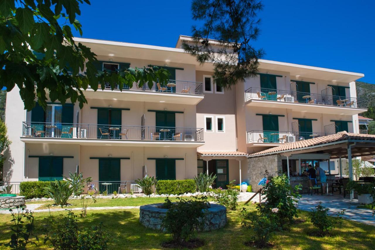 Hotel Marina Pansion à Nydri  Extérieur photo
